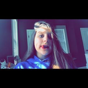 Meet your Posher, Emma